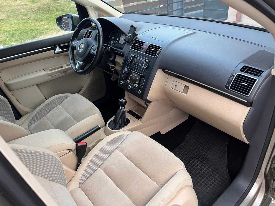 Volkswagen Touran - 2.0 TDI - EURO 5