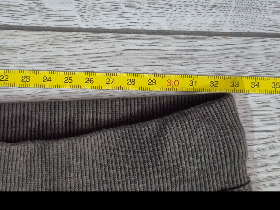 Pantaloni noi Sinsay mărimea 152