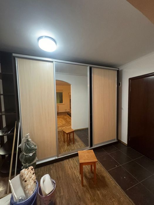 Шкаф купе в отличном состоянии