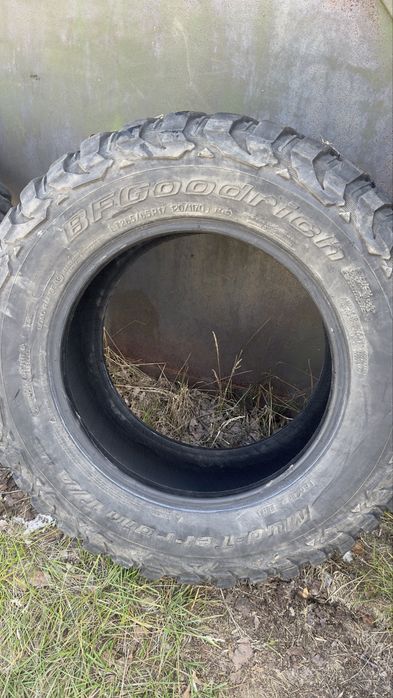 Продам 2 баллона BFGoodrich