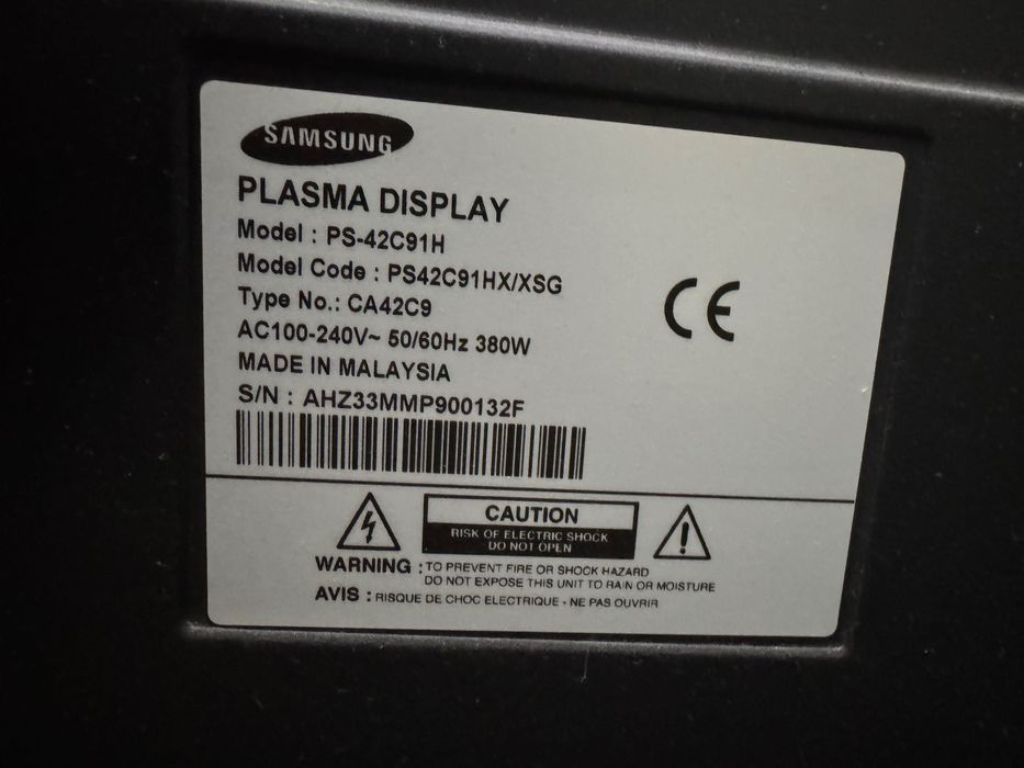 Продаётся плазменный телевизор Samsung PS-42C91H с подставкой