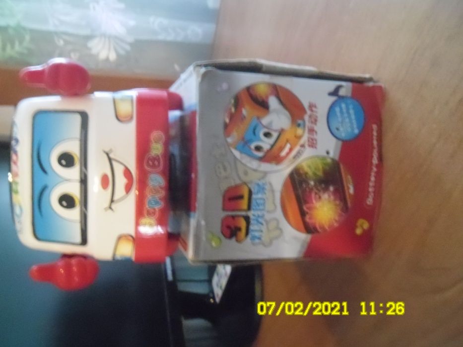 Детский автобус музыкальный.