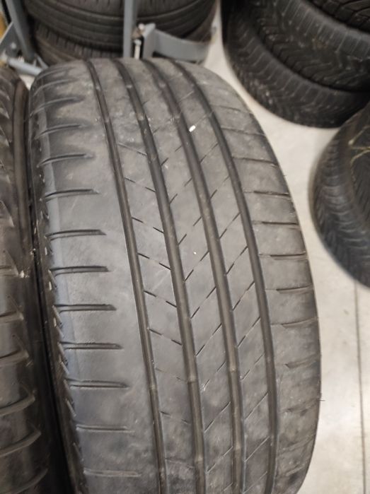 225/45/18 Bridgestone