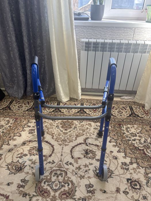 Продам детский ходунок