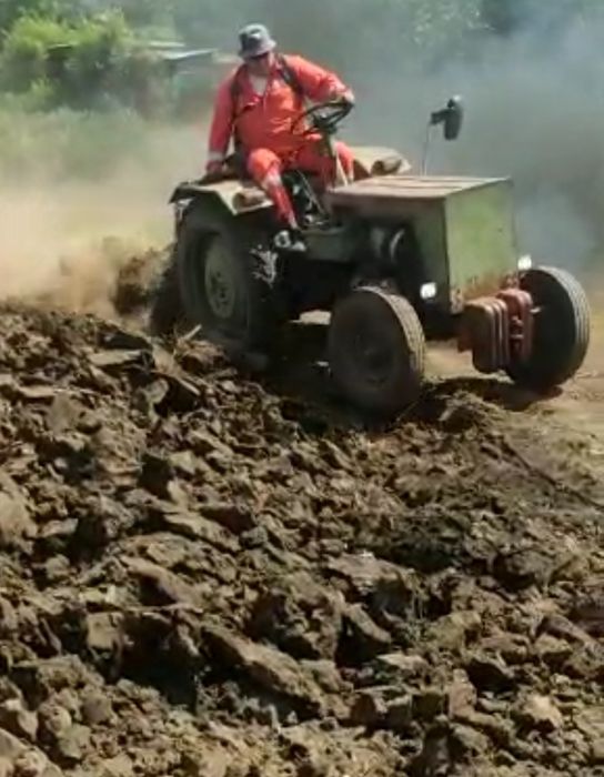 Продажа или обмен трактор Т 25