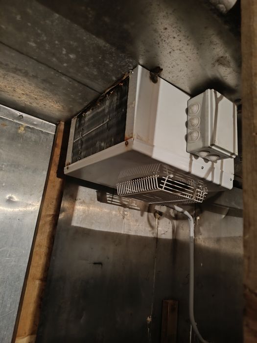 Промышленный холодильник