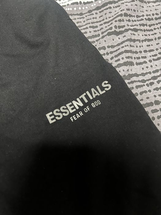 Essentials shorts XL