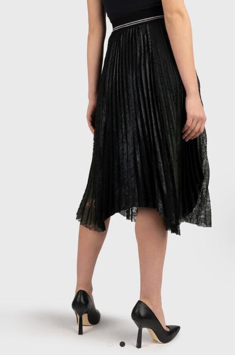 Плисирана пола Guess.