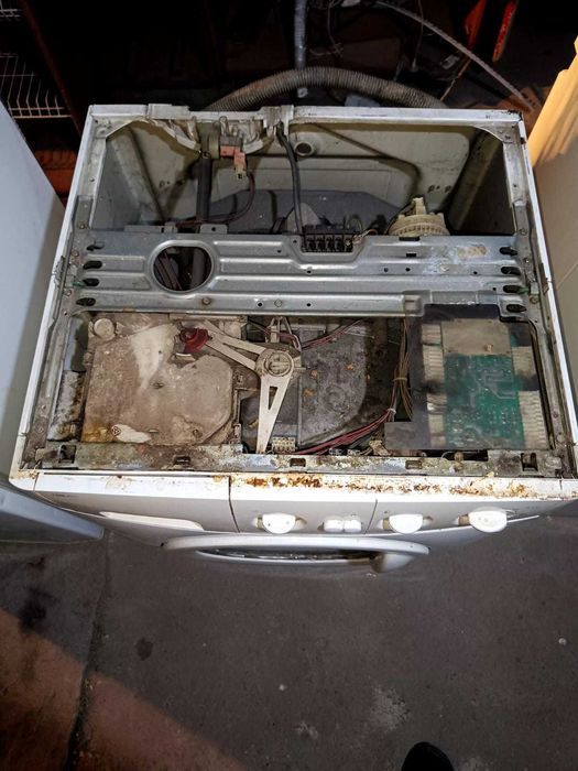 Стиральная машина Zanussi