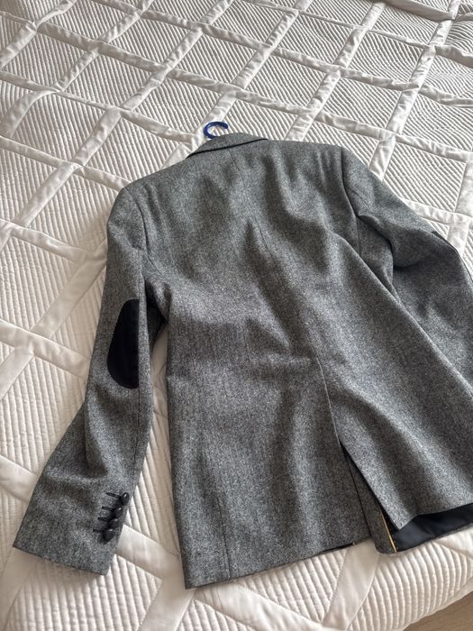 Продам пиджак универсальный для брюк и джинсов