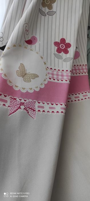 Vand 2 perne si draperie