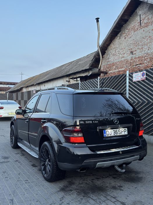 MERCEDES-BENZ ML-Class 0 — imagine 5