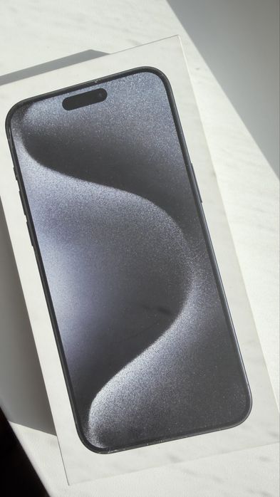 Продам Iphone 15 pro max, 256 GB