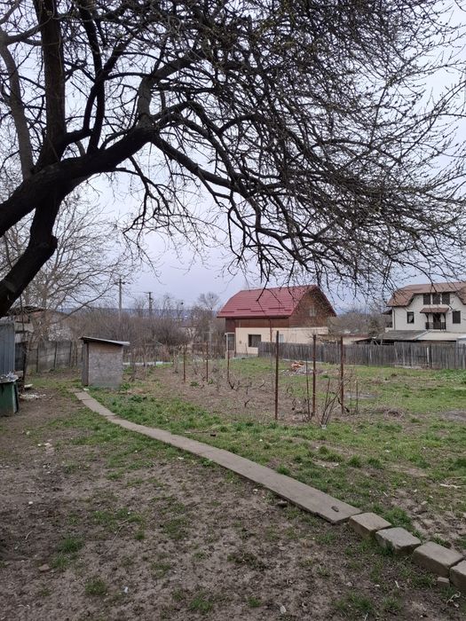 De vanzare teren+constructie