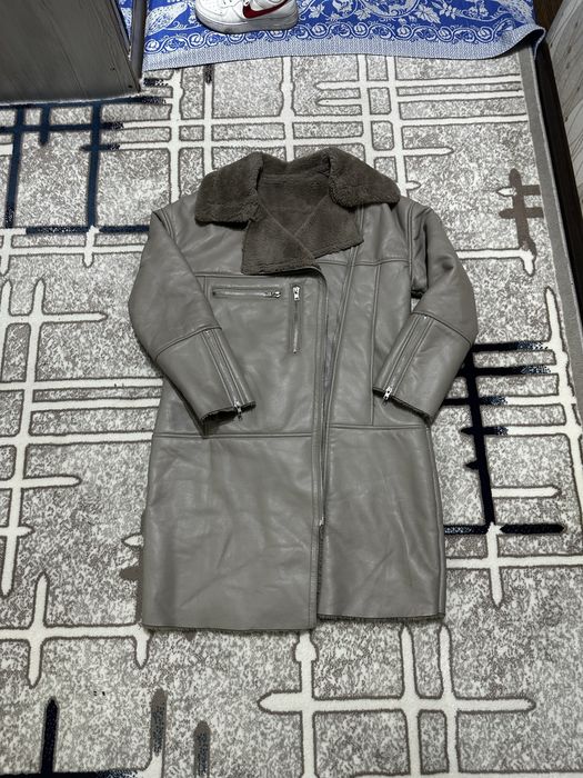 Dublyonka ichi meh qalin ideal xolatda pekin fabrichni dostafka bor.