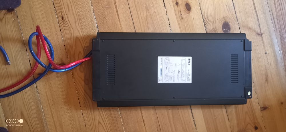 Усилвател Boss Audio PT3000 Phantom