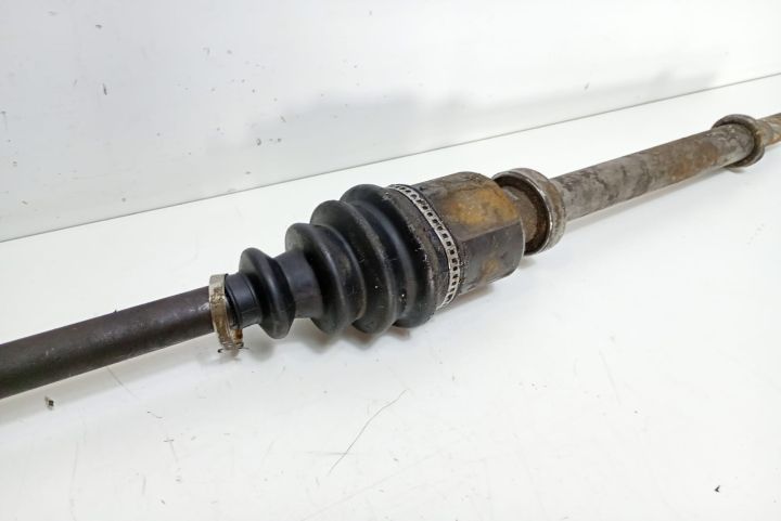 Planetara dreapta  1.5 dci Dacia Logan prima generatie