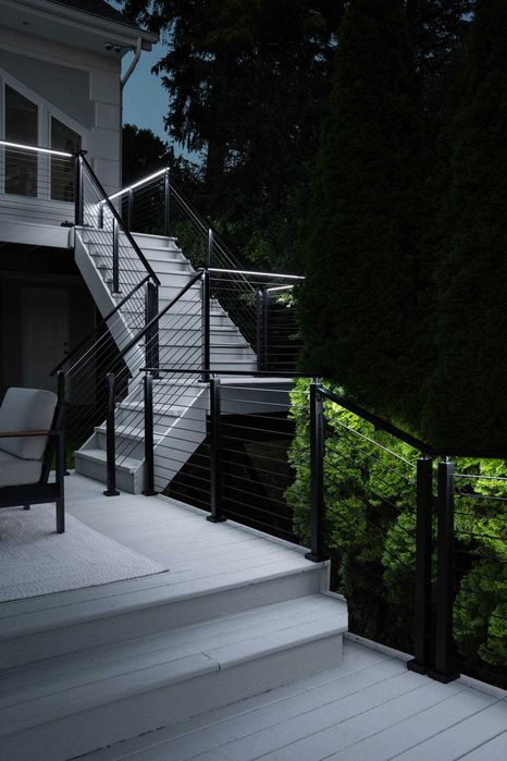 Balustradă pe cablu minimalistă – pentru terase, balcoane, scari