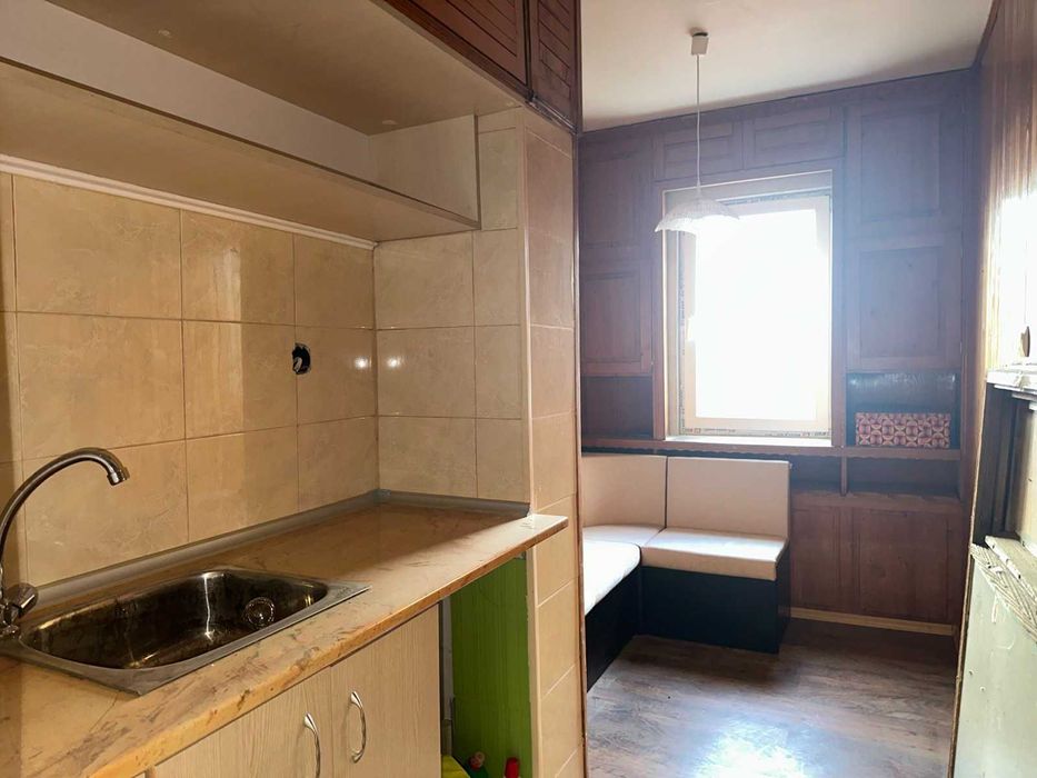 Продава се Двустаен апартамент в Стара Загора, Център - 56 кв.м за 647 €/кв.м - Снимка #5