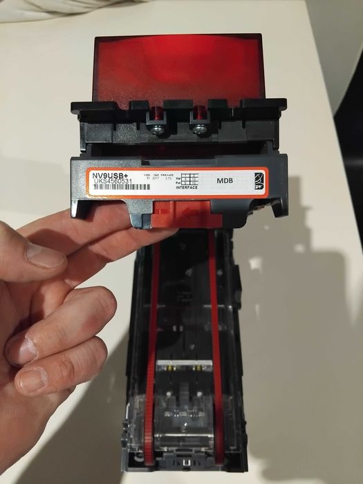 Банкнотно устройство за вендинг машини