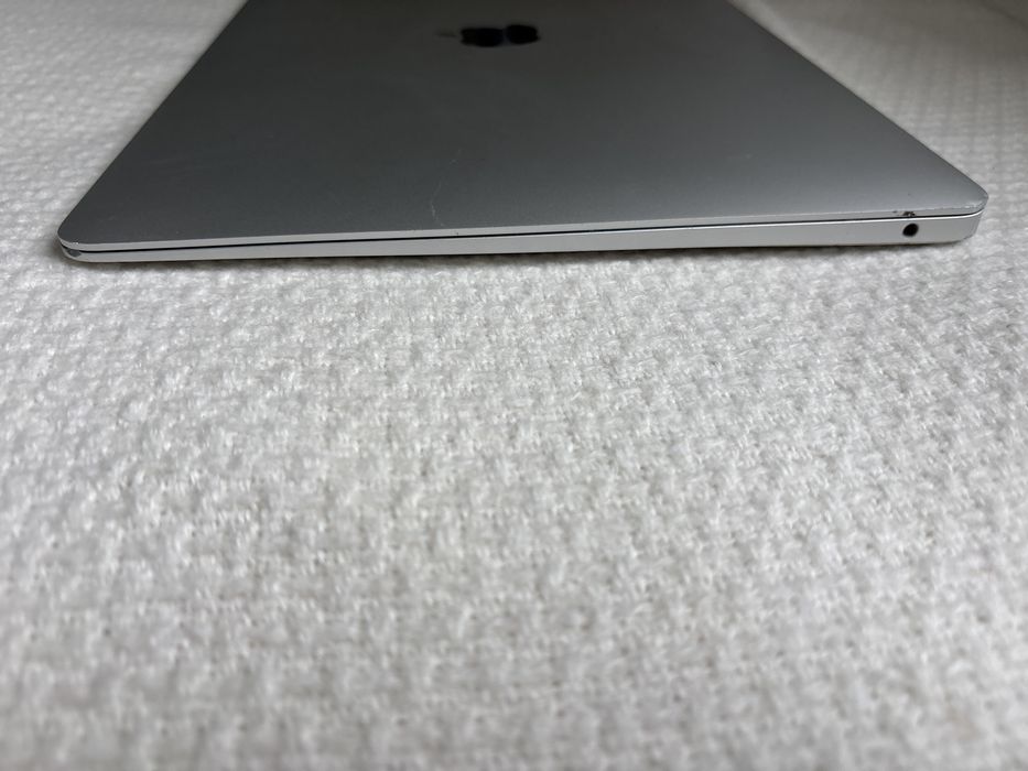 MacBook Air M1 (2020) 8/256GB
