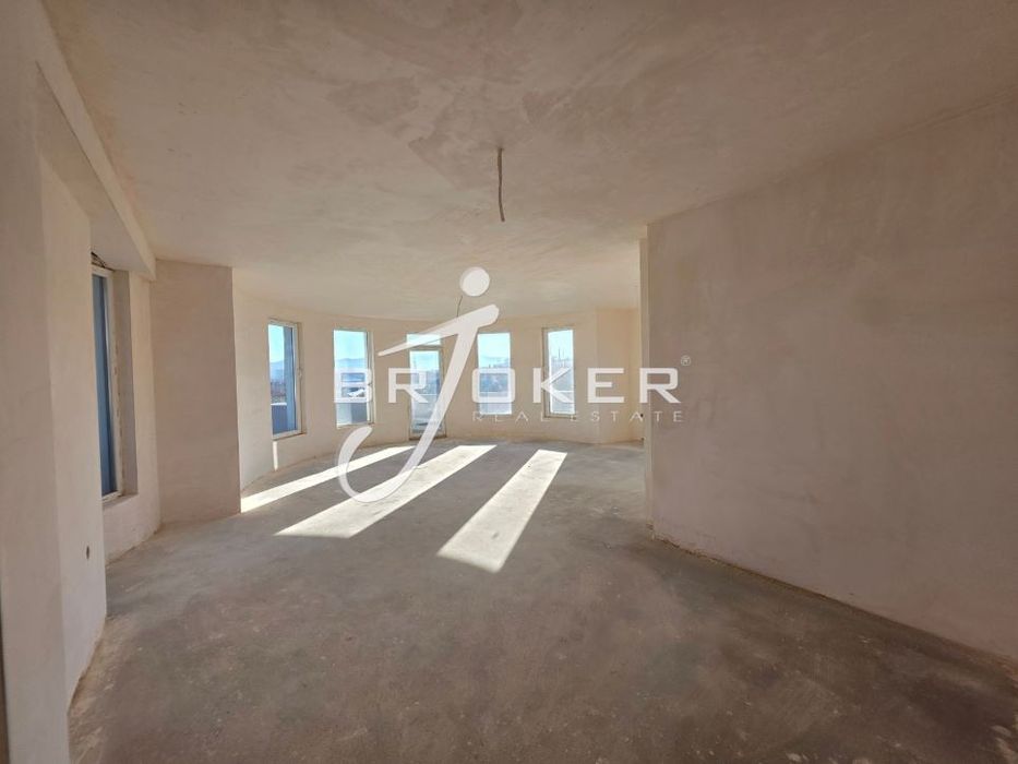 4-стаен в Кърджали, област-с.Резбарци