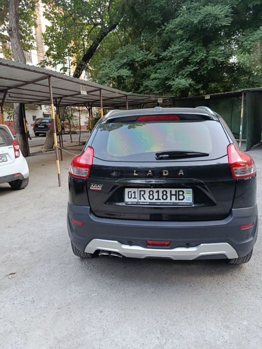 Lada Xray Cross 2020