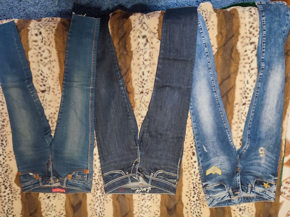 Джинсы и штаны по 2000