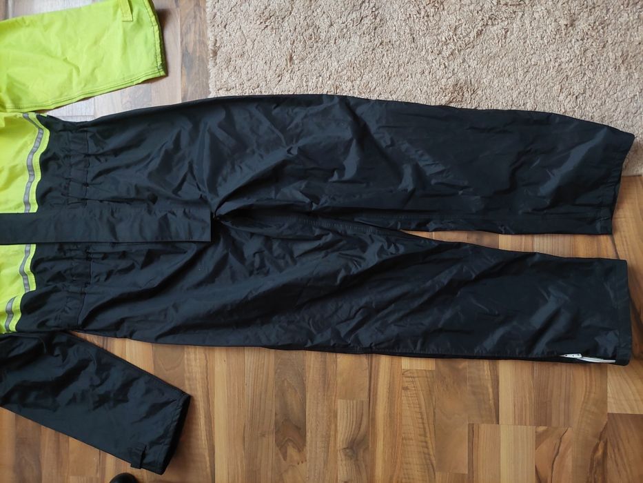 Costum,combinezon de ploaie,impermeabil, M