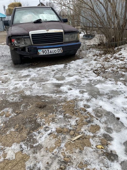 Продам мерседес 190