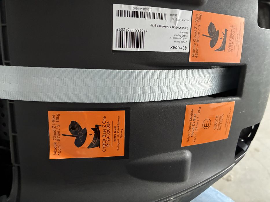 Cybex Cloud Z i-Size + база