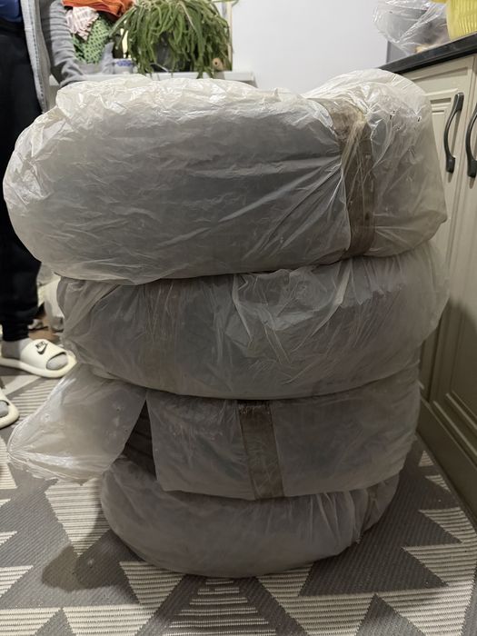 Покрышка продам