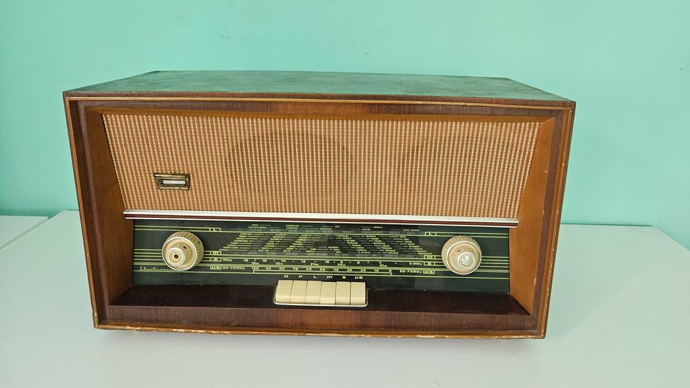 Radio vechi pe lămpi Electronica S641A1 – Complet