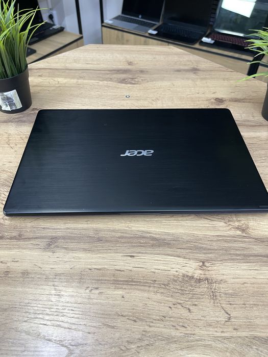 Acer Aspire core i3 7 поколение