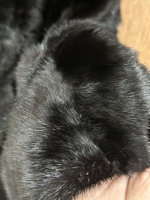 Шуба норковая черная