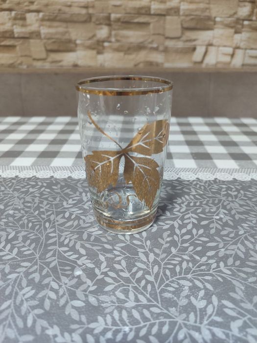 На добор хрустальные рюмки, стопки