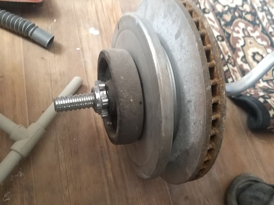 продаётся штанга фигурная