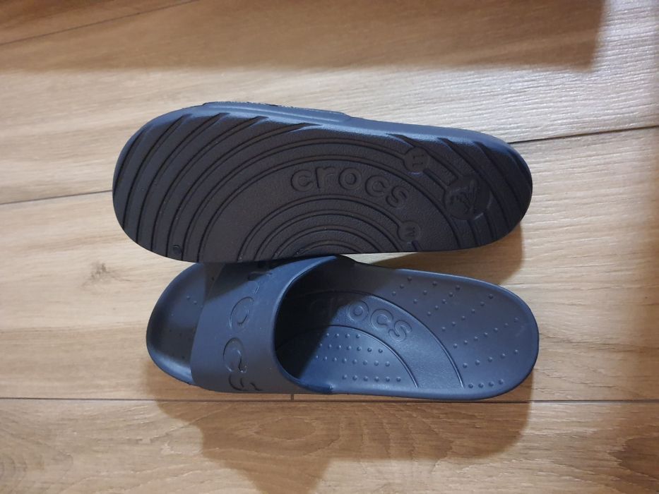 Papuci Crocs 42/45 transport gratuit