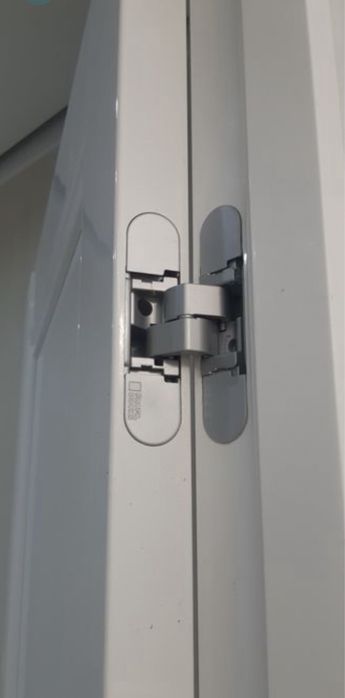 Проффесиональная установка дверей