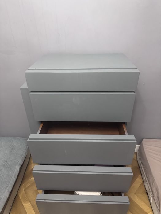 Продам шкаф, тумба зеркалом, комод