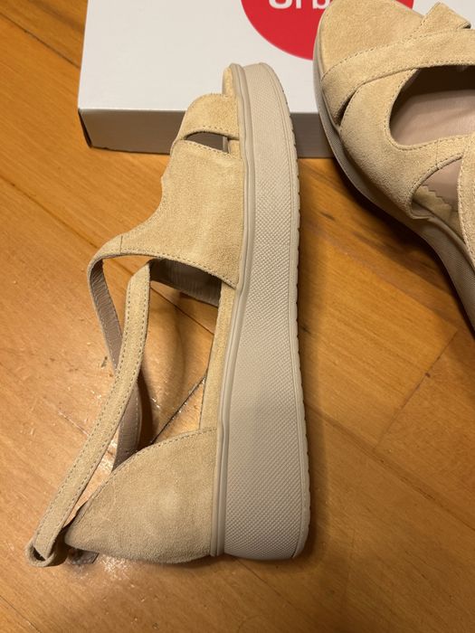 Sandale    de   dama
