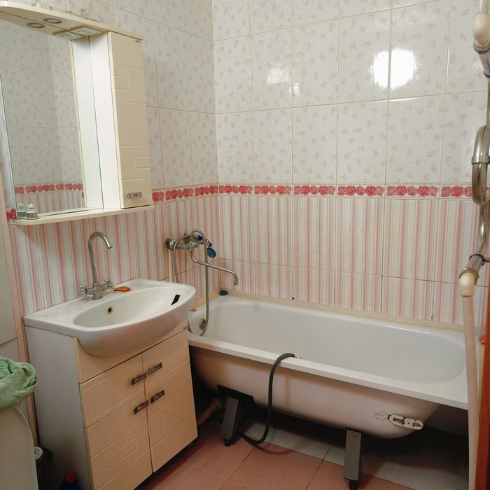 Квартира  трёхкомнатная