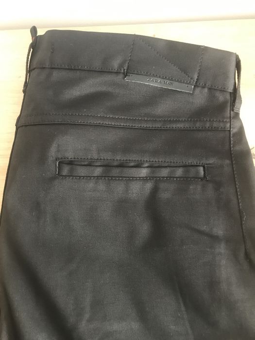 Pantaloni barbati slim fit ZARA