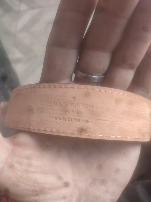 Curea Louis Vuitton