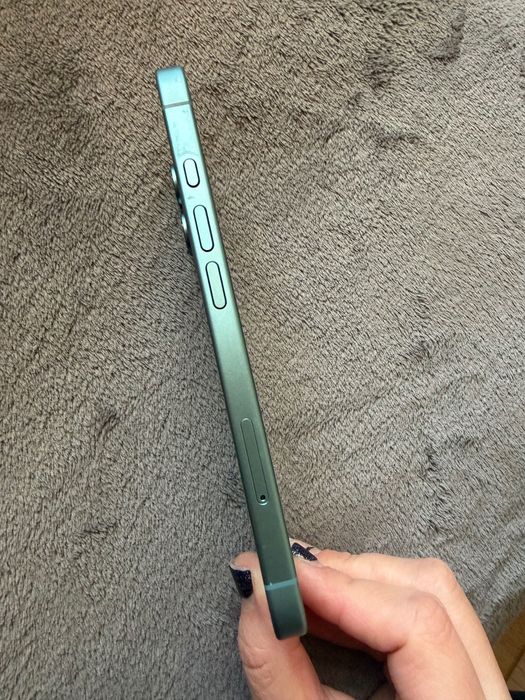 iPhone 16 256GB в гаранция