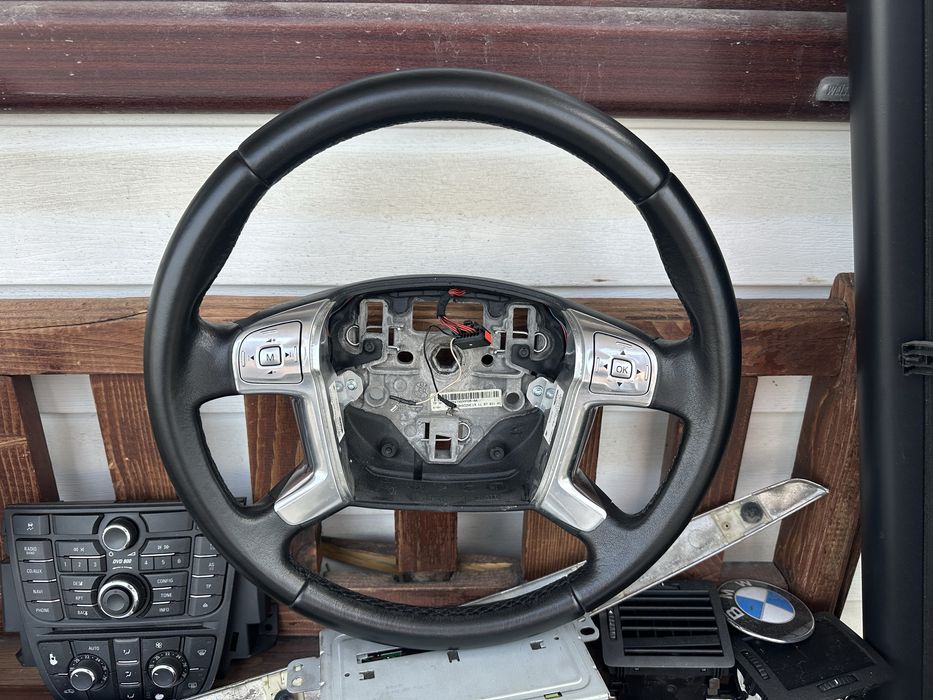 Мултиволан за Форд Мондео МК4