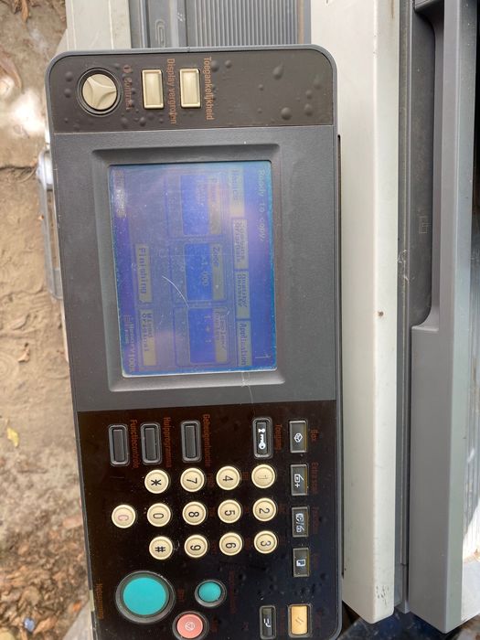 Imprimanta konica minolta bizhub 350 250