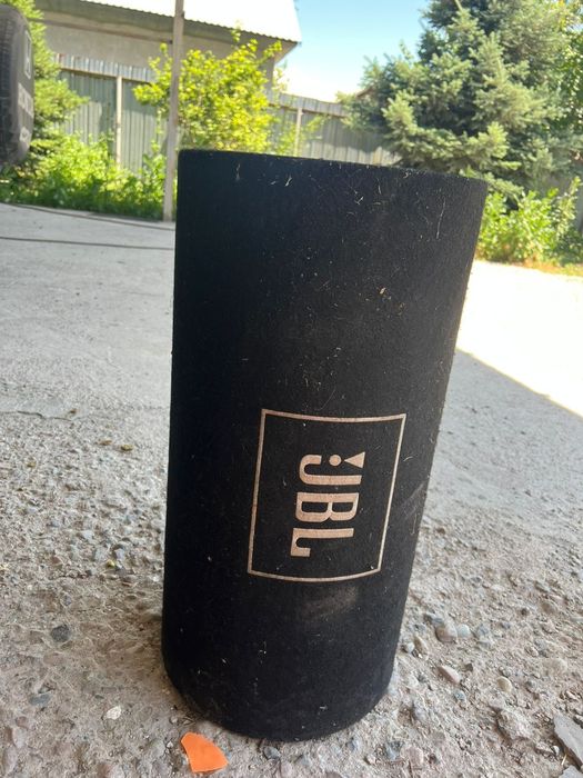 Продам самбуфер jbl
