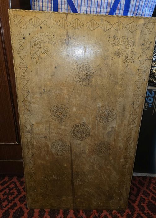 Продам стол напольный