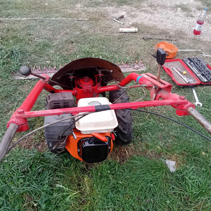 Cositoare pe roti MF70